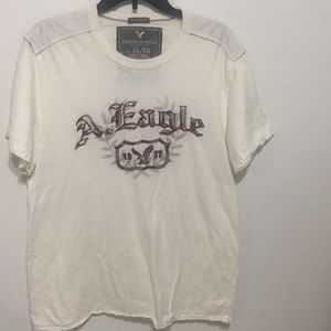 American Eagle men’s t-shirt